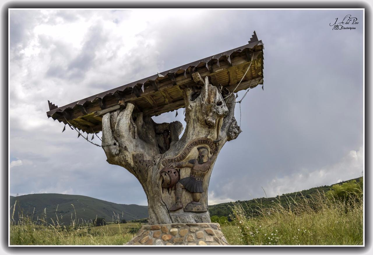 Hotel Rural El Lagar De Las Medulas Орельян Экстерьер фото